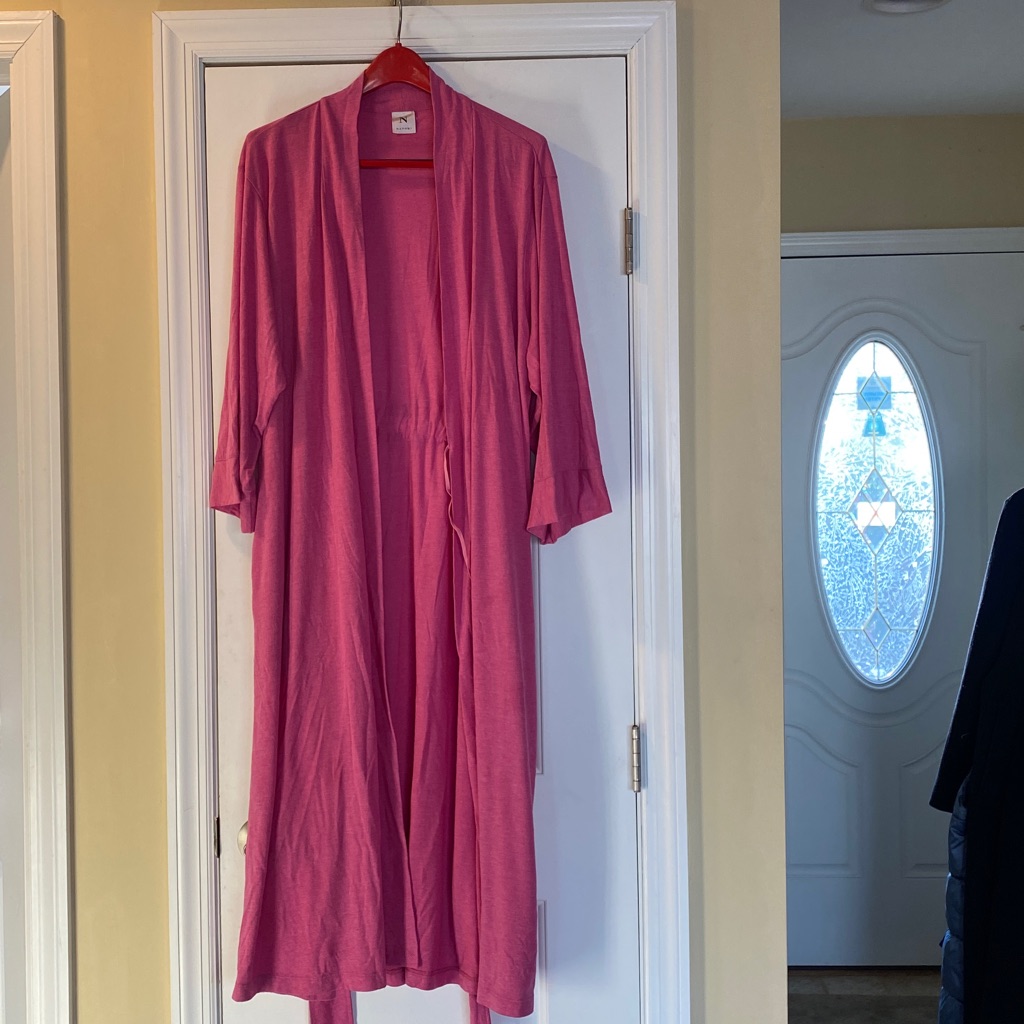 Natori Pink Stretch Maxi Robe Belt Pockets